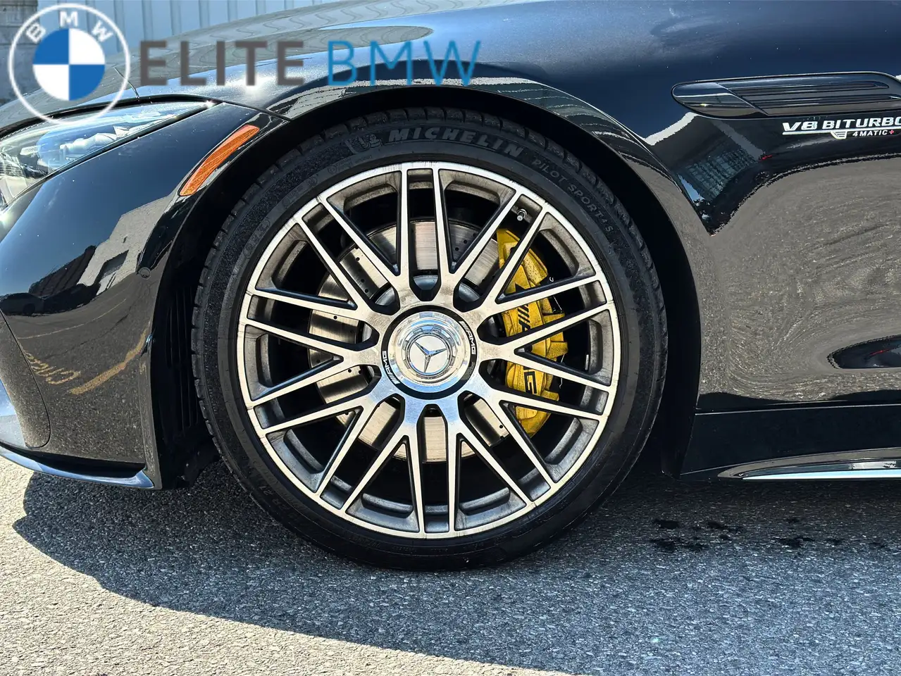 Mercedes-Benz SL - Image 13