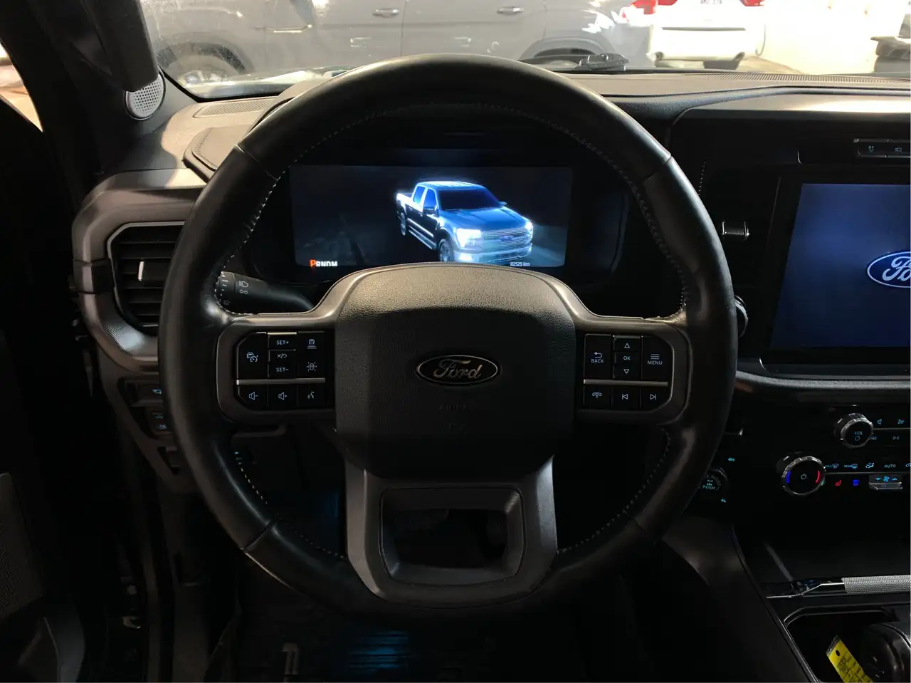 Ford F-150 - Image 22