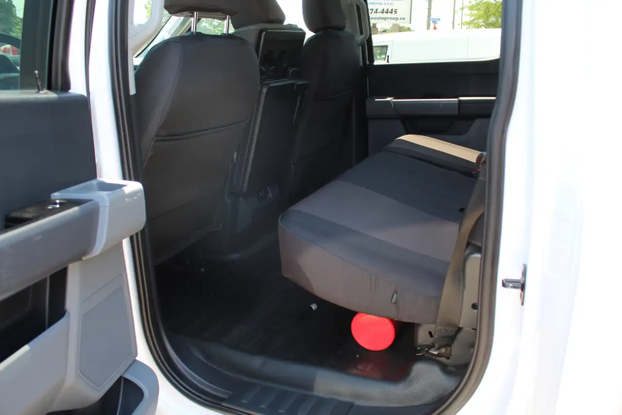 Ford F-150 - Image 21
