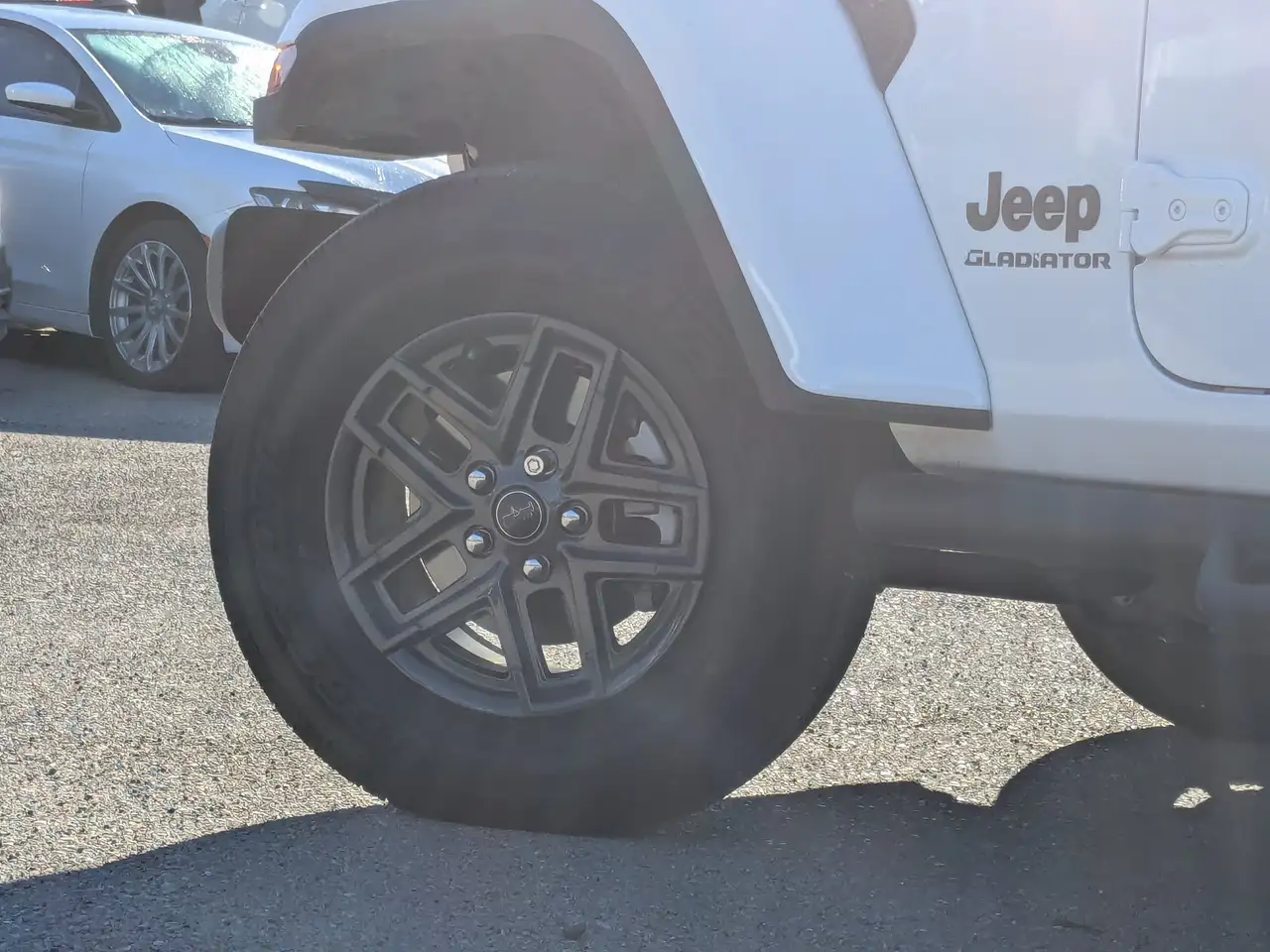 Jeep Gladiator - Image 11