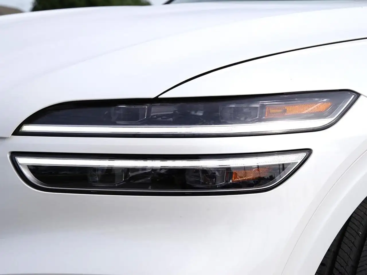 Genesis GV70 - Image 10