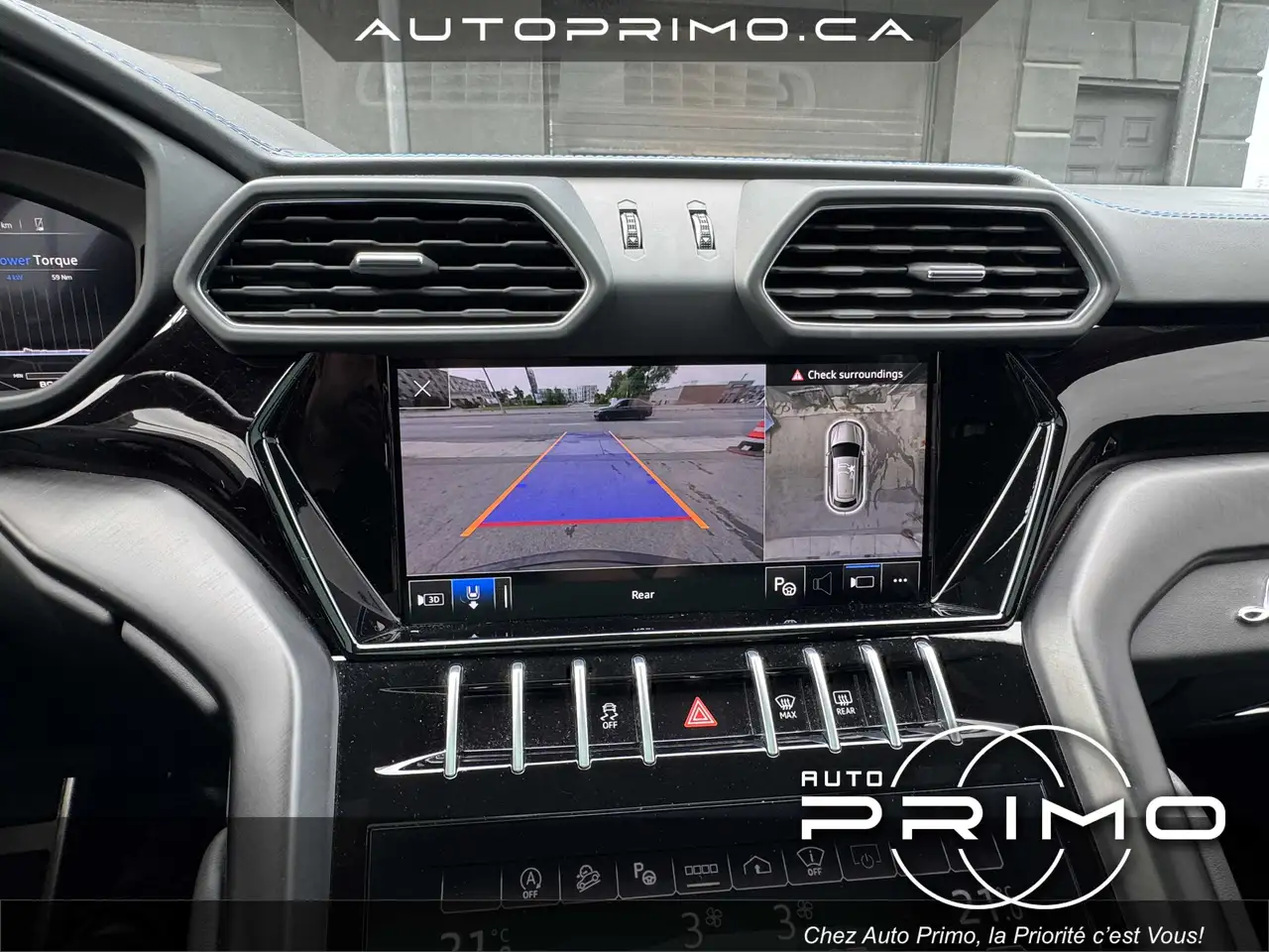 Lamborghini Urus - Image 47