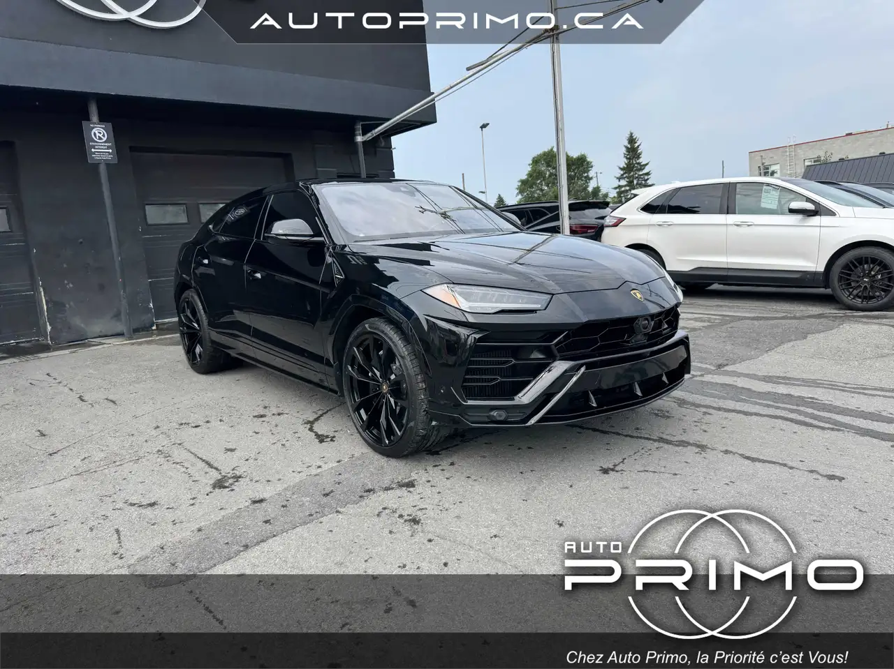 Lamborghini Urus - Image 4