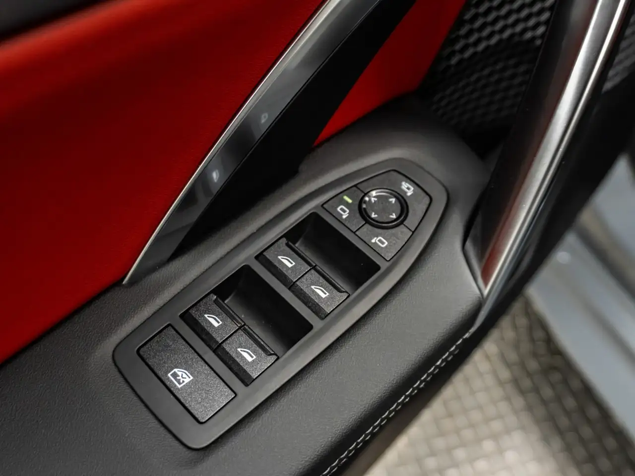 BMW X2 - Image 25