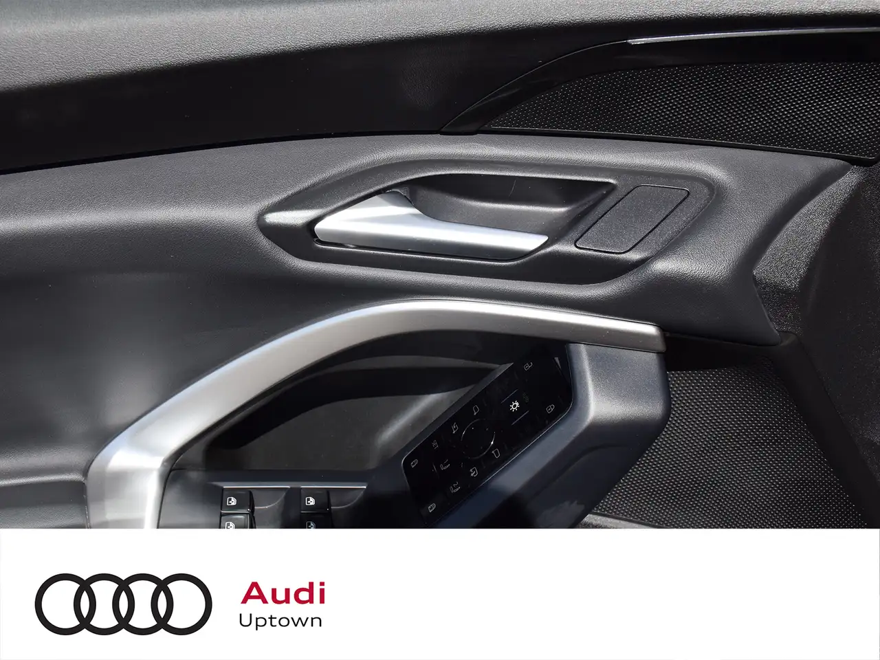 Audi Q5 - Image 10