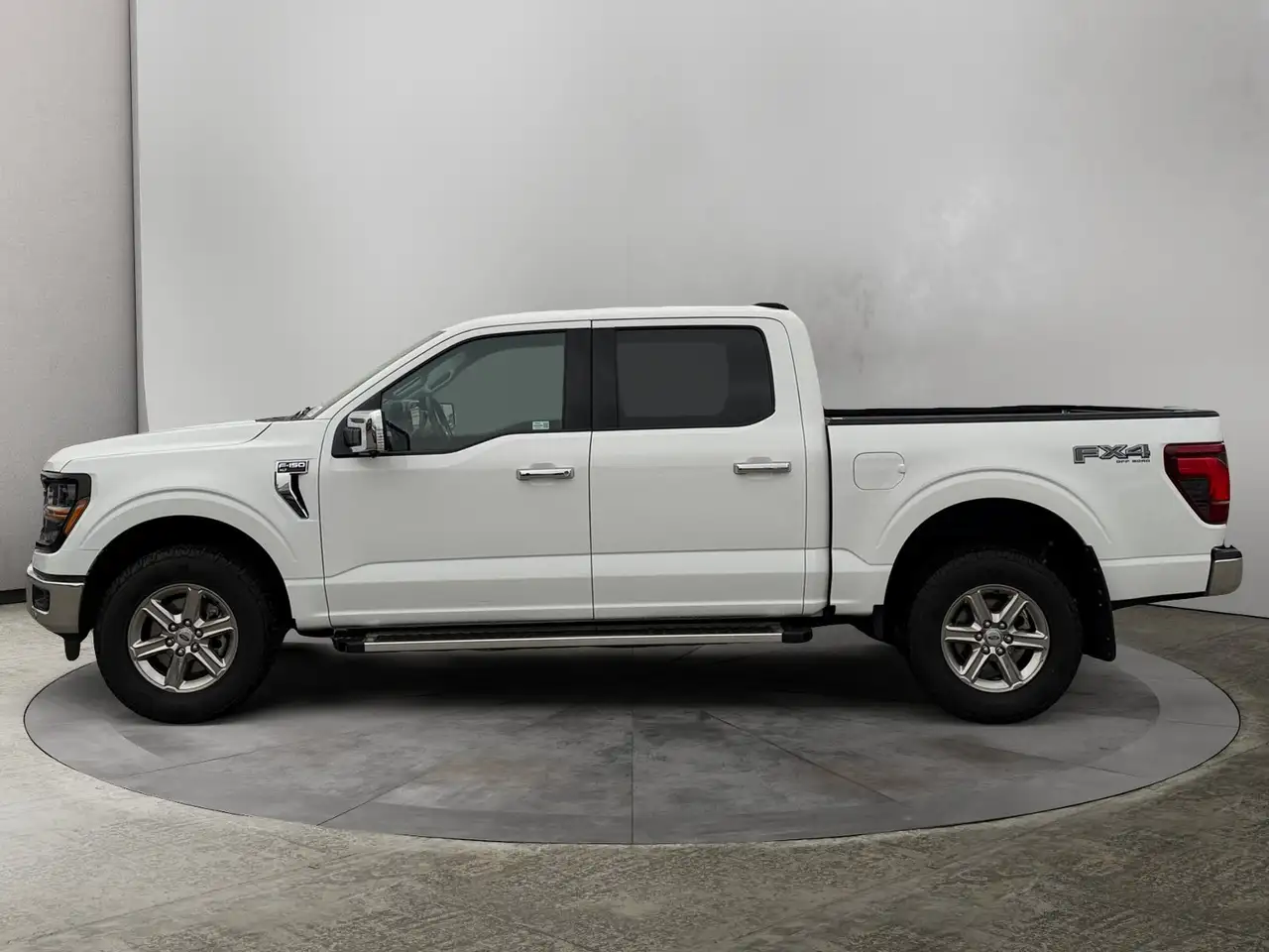 Ford F-150 - Image 2