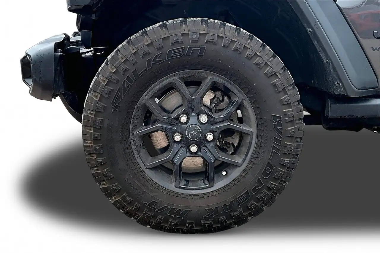Jeep Wrangler - Image 37