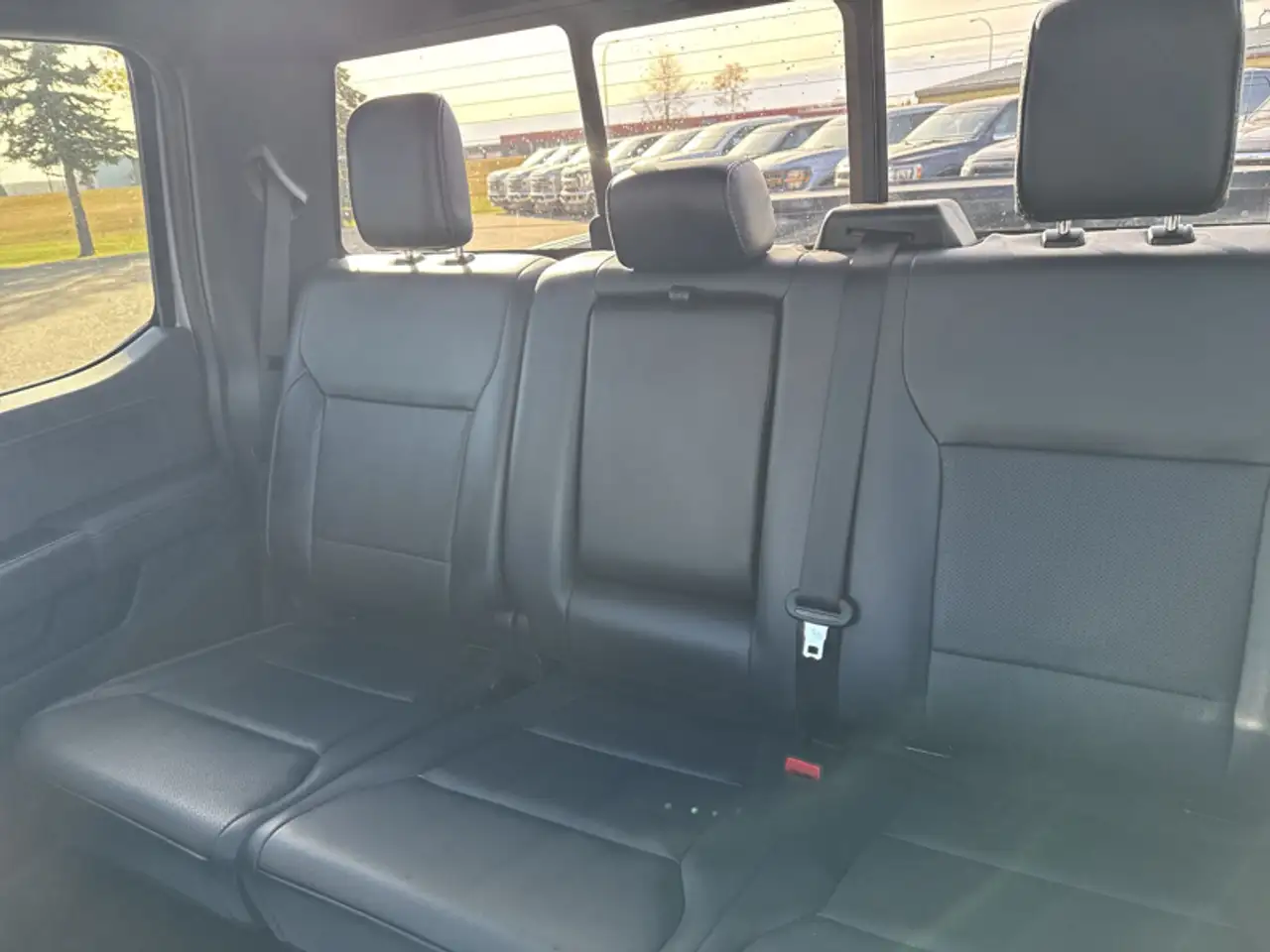Ford F-150 - Image 25