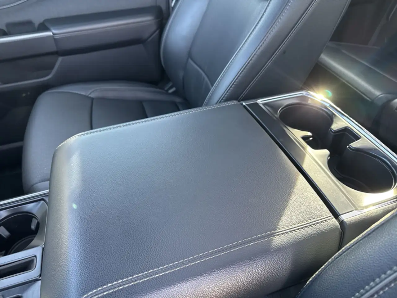 Ford F-150 - Image 23