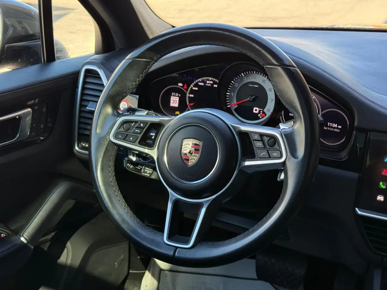 Porsche Cayenne - Image 15