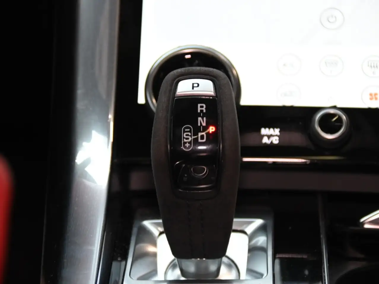 Land Rover Range Rover Sport - Image 24