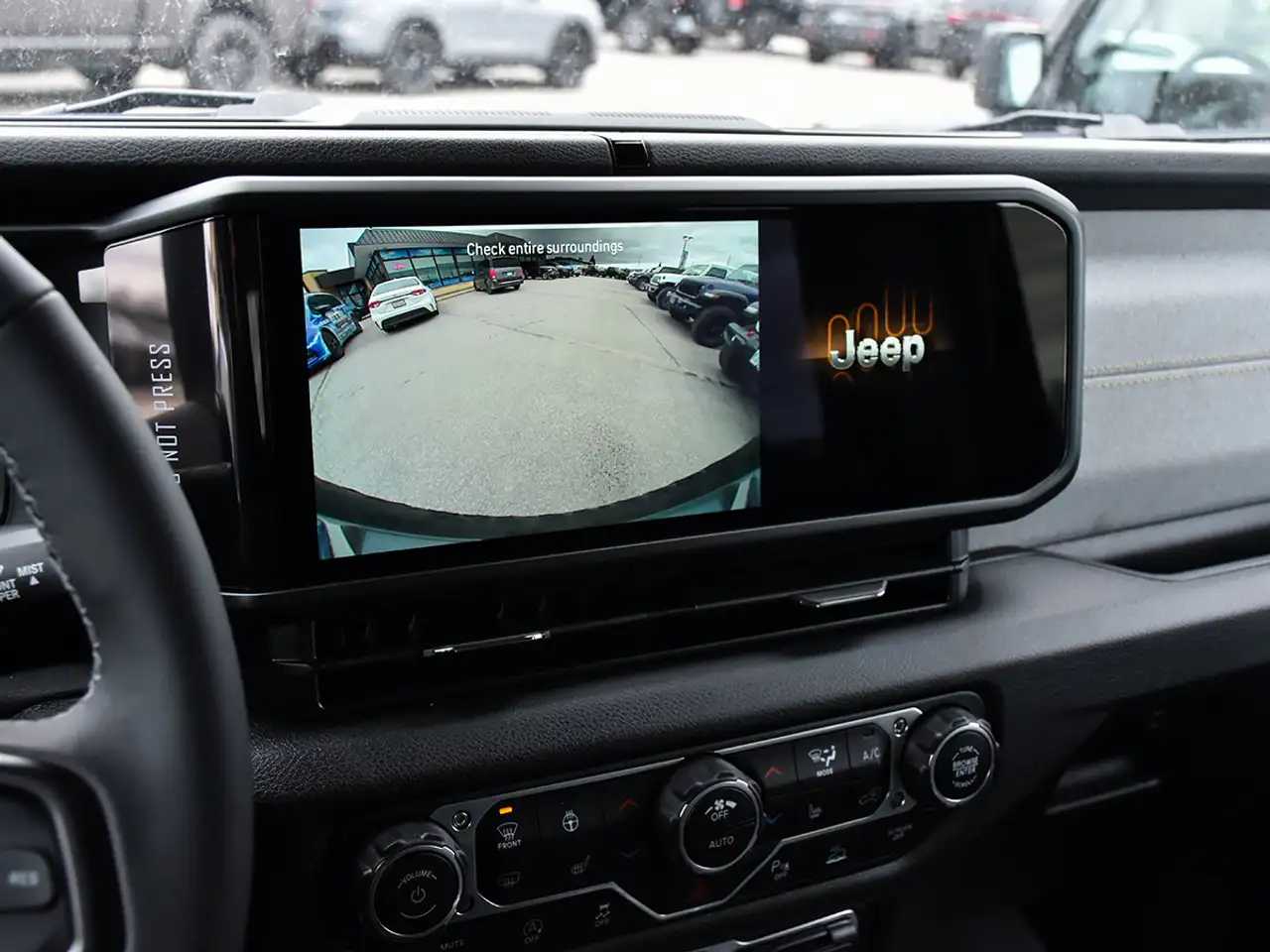 Jeep Wrangler - Image 17