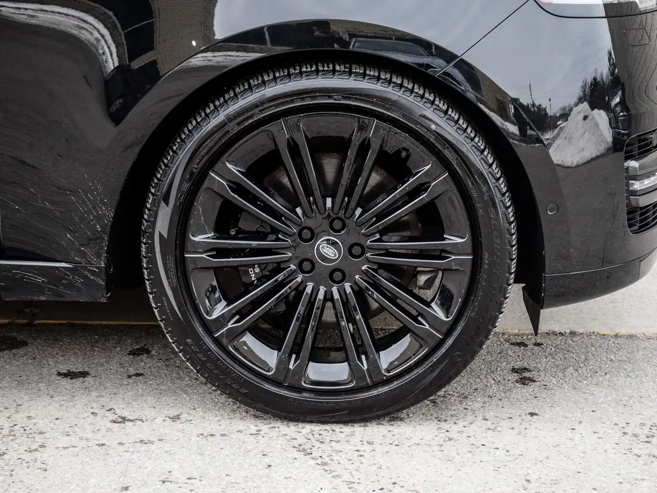 Land Rover Range Rover - Image 8