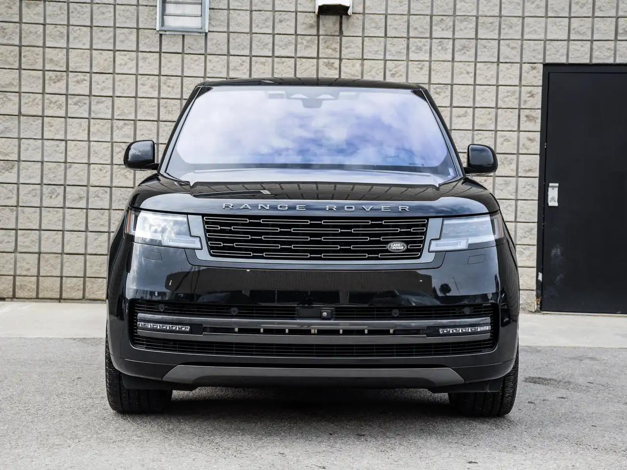 Land Rover Range Rover - Image 2