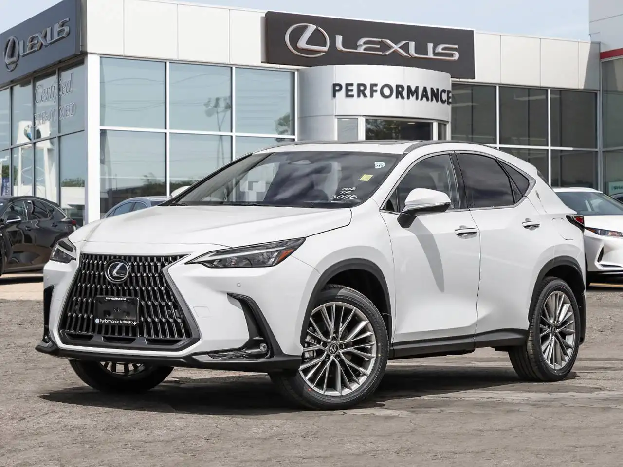 Lexus NX - Image 29