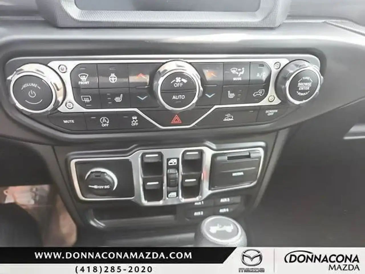 Jeep Wrangler - Image 16