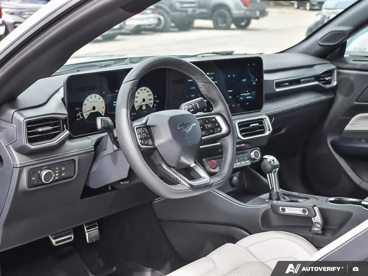 Ford Mustang - Image 15