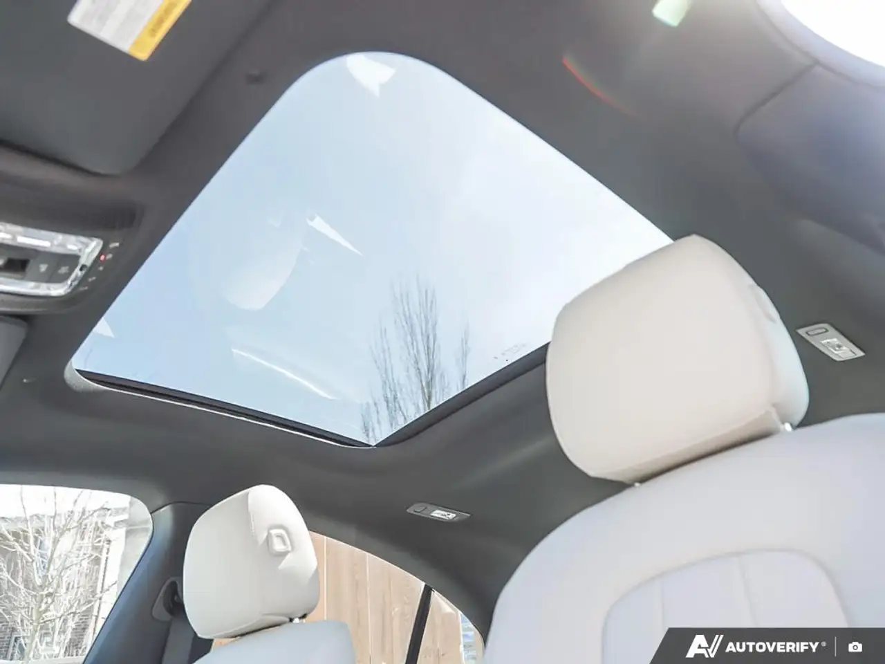 Mercedes-Benz CLA - Image 21