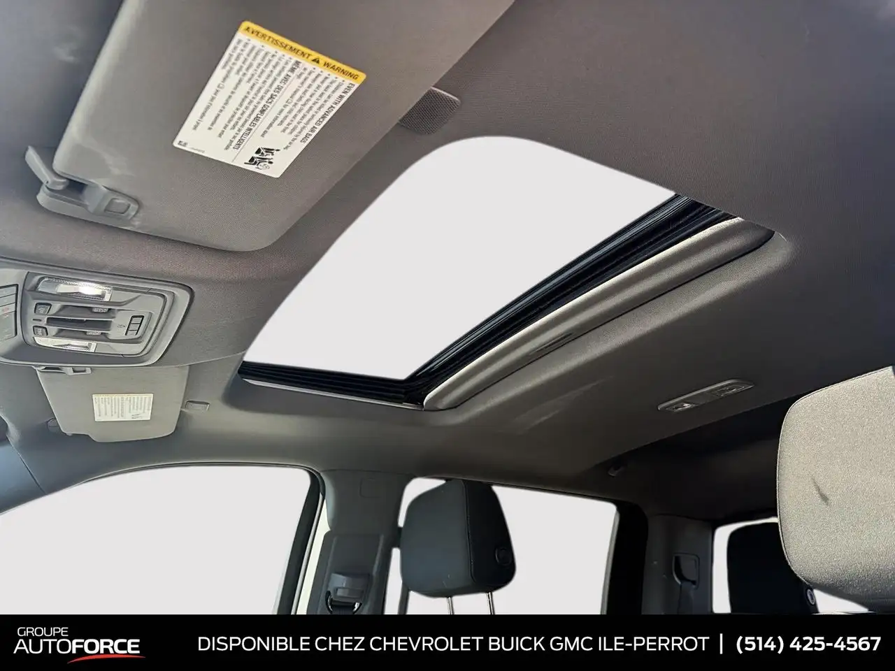 Chevrolet Silverado 1500 - Image 9
