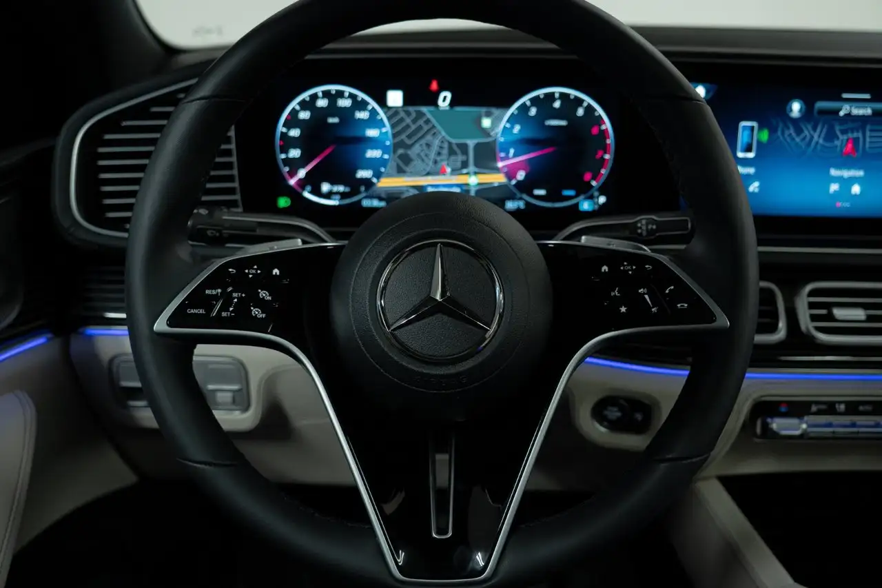 Mercedes-Benz GLE - Image 13