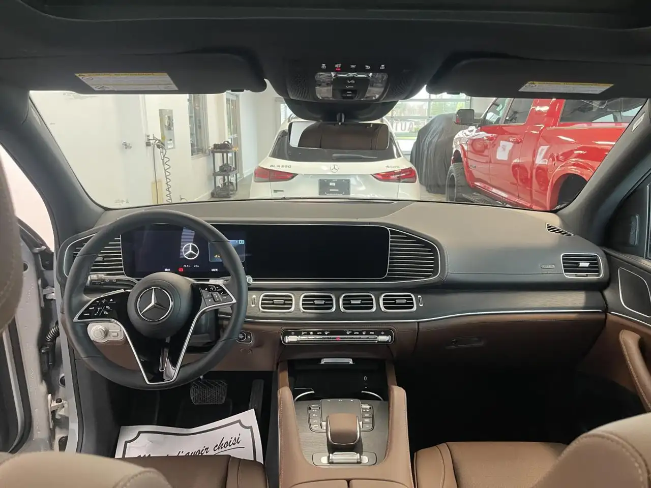 Mercedes-Benz GLE - Image 12