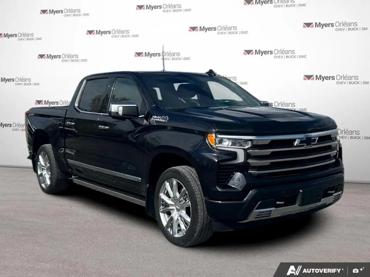 Chevrolet Silverado 1500 - Image 7