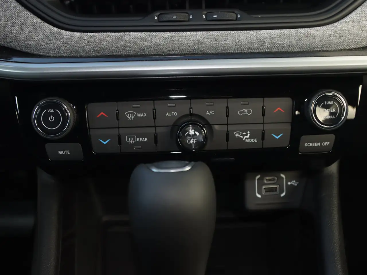 Jeep Compass - Image 15