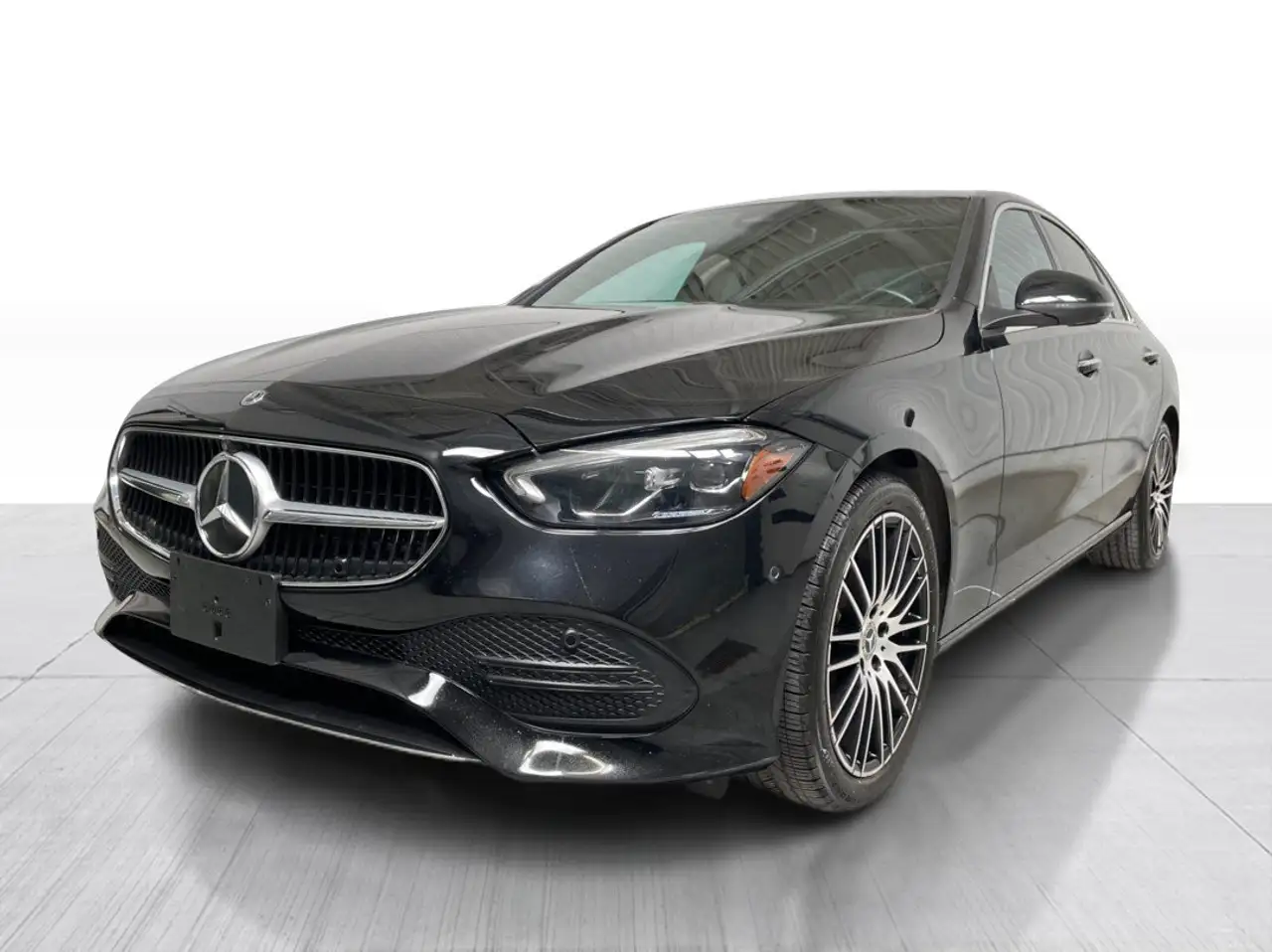 Mercedes-Benz C-Class - Image 11