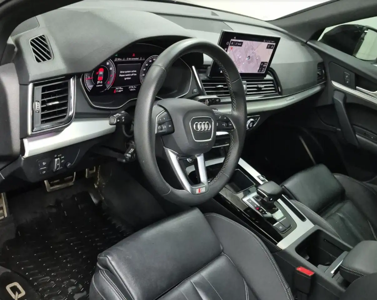Audi Q5 - Image 5