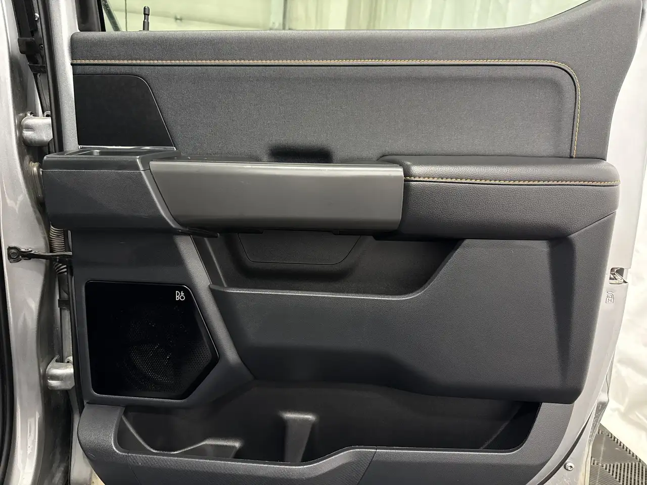 Ford F-150 - Image 49