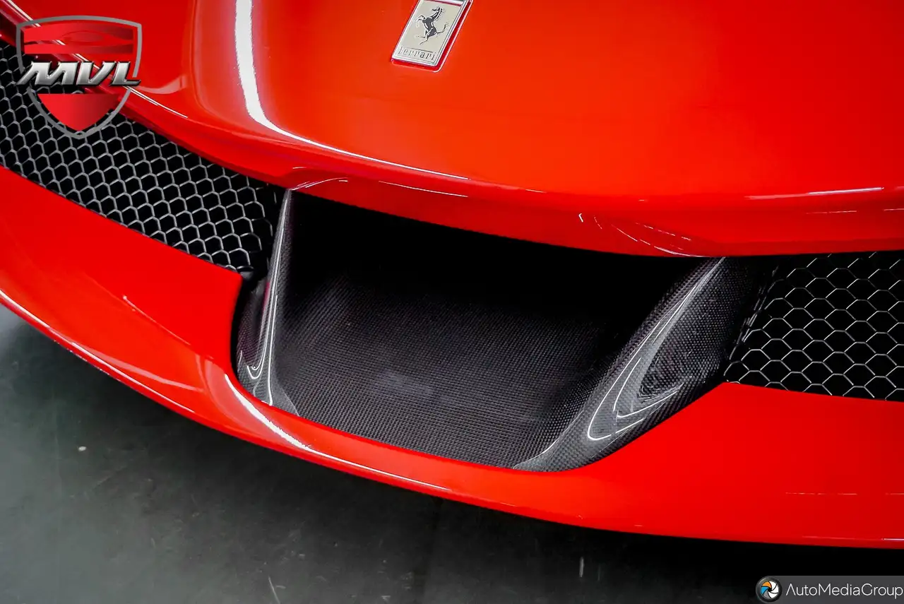 Ferrari SF90 Spider - Image 18