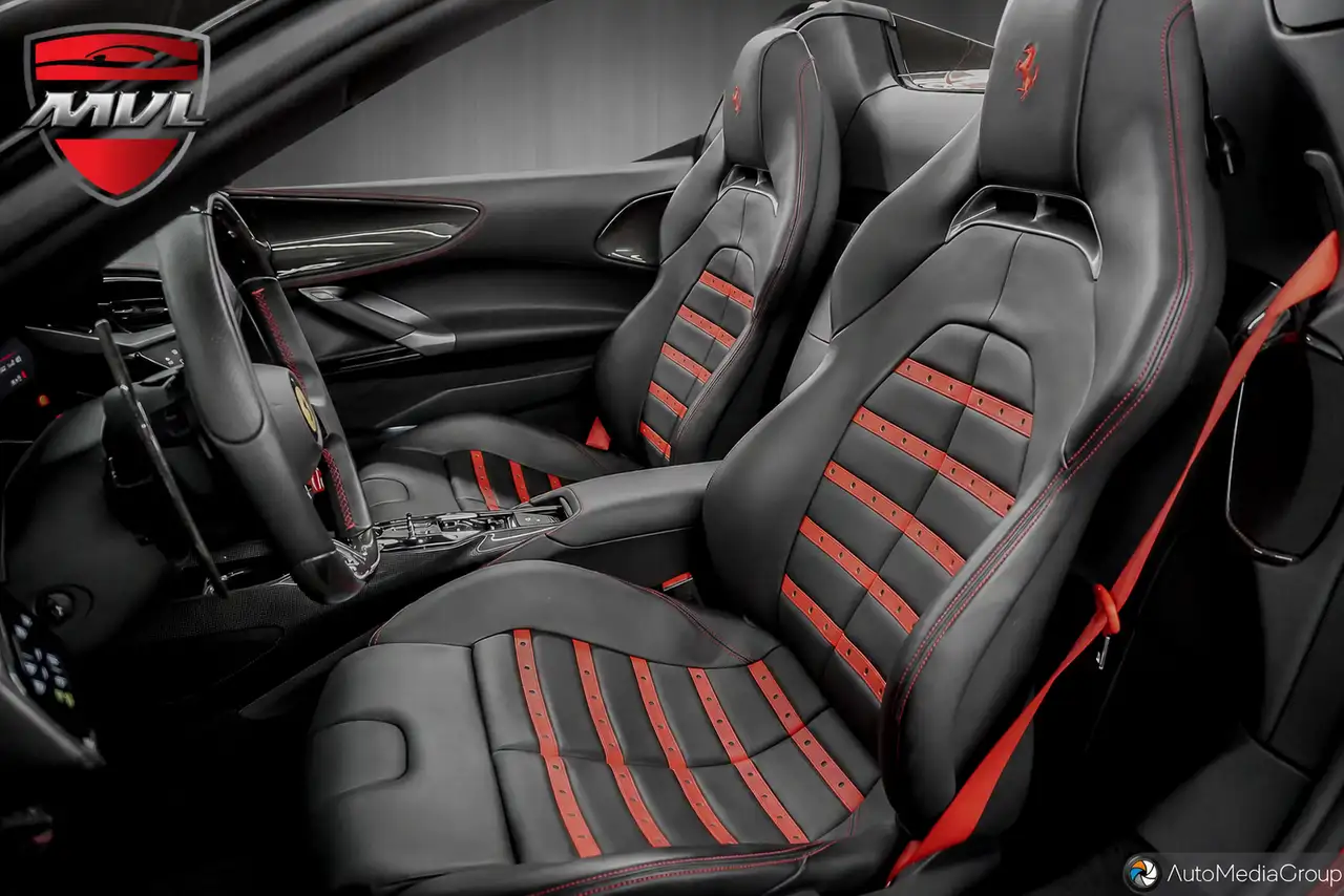 Ferrari SF90 Spider - Image 26