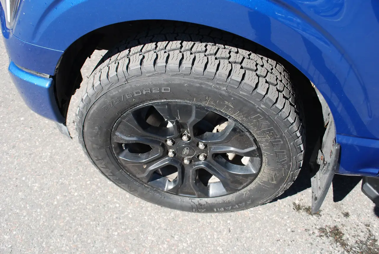 Ford F-150 - Image 10