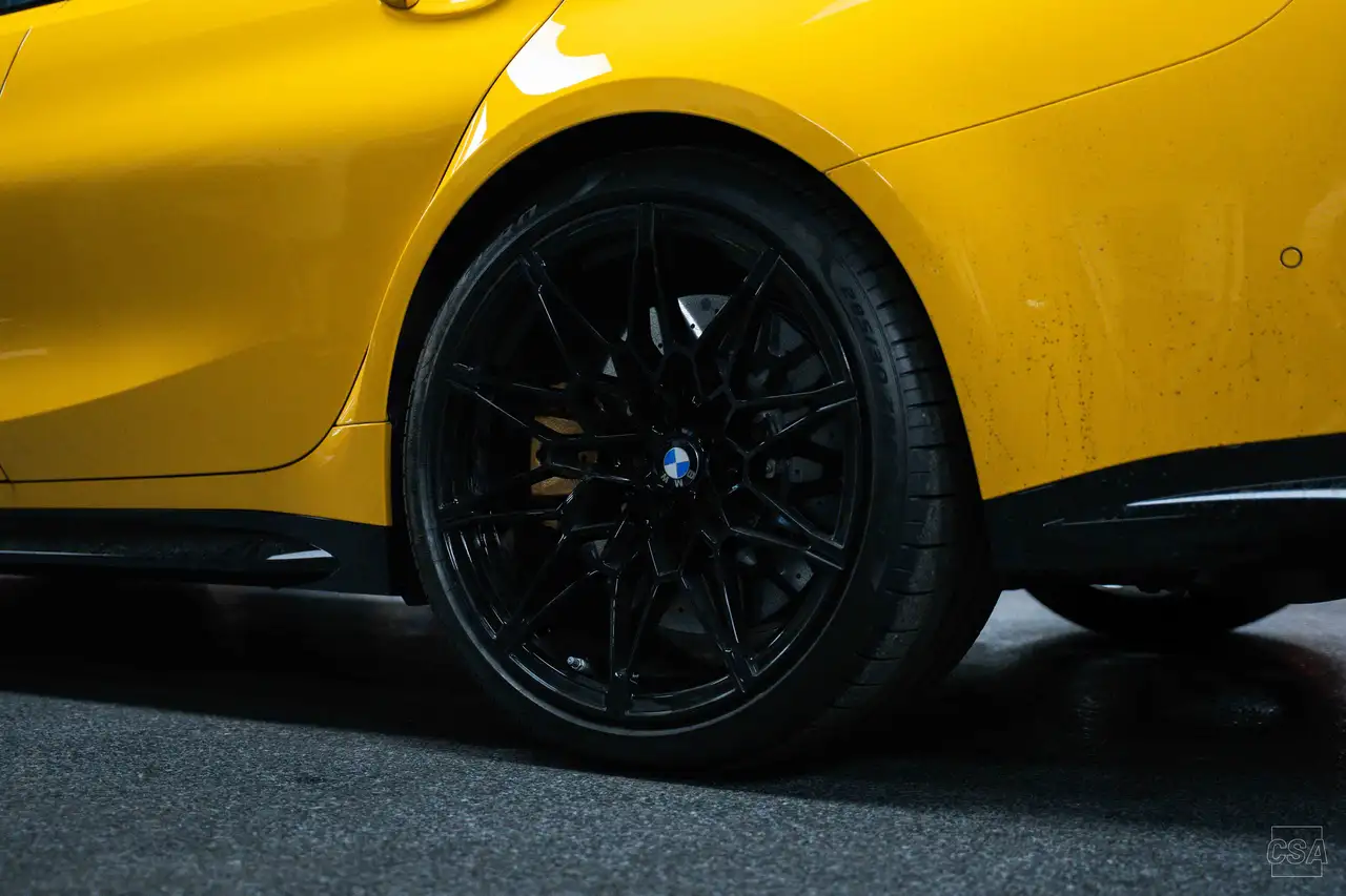 BMW M3 - Image 9