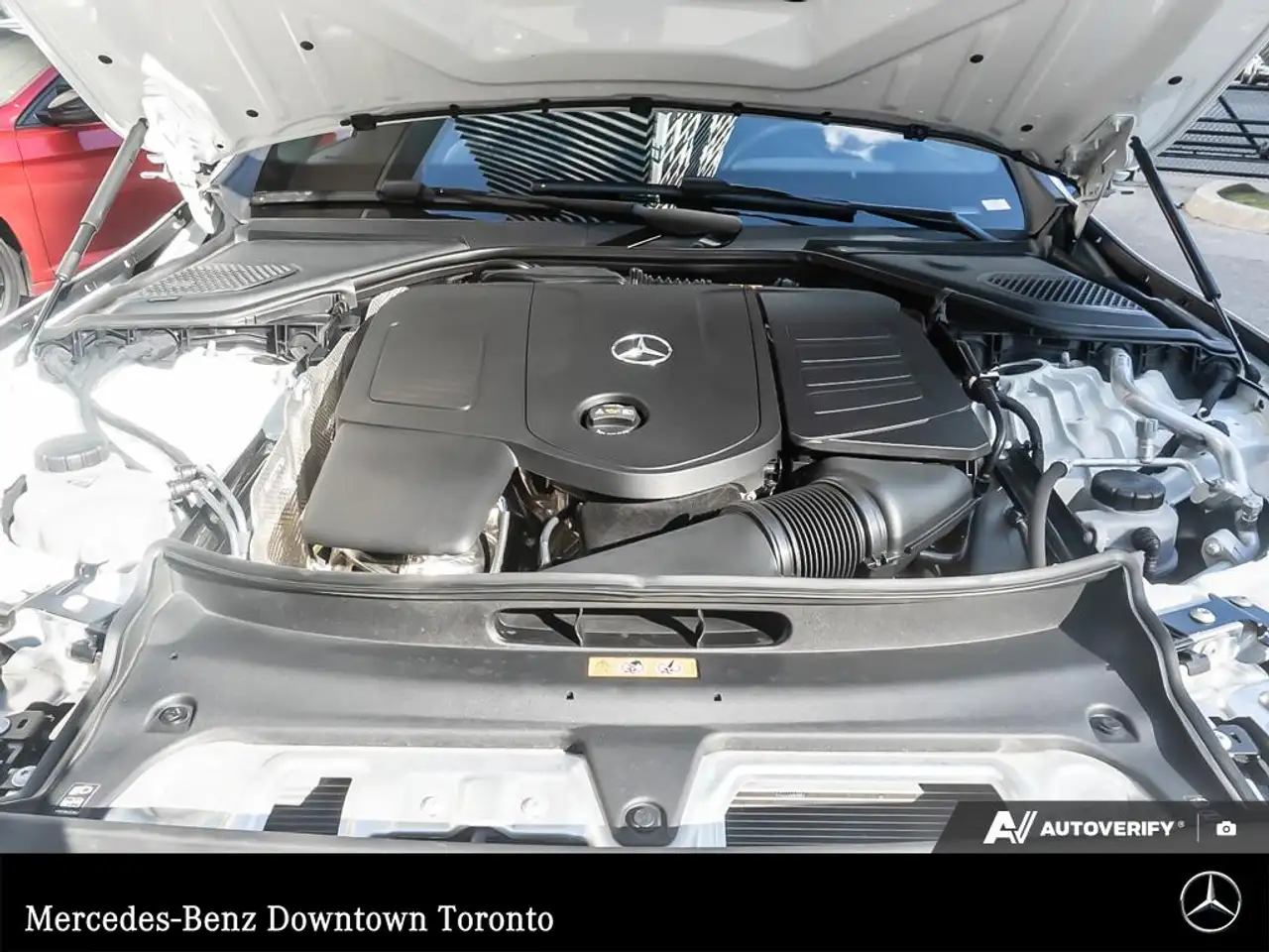 Mercedes-Benz E-Class - Image 23