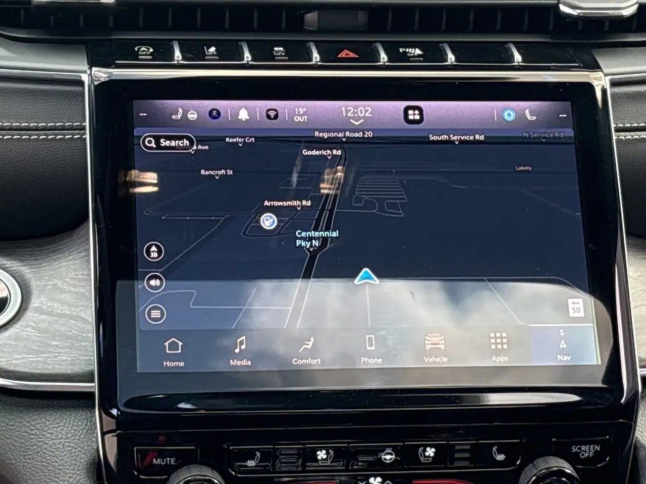 Jeep Grand Cherokee - Image 15