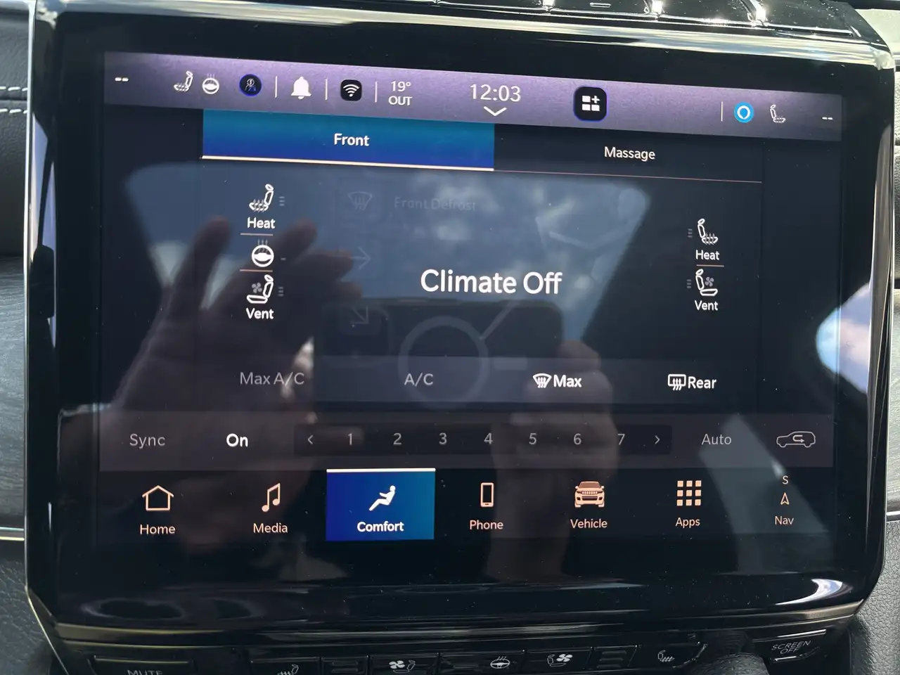 Jeep Grand Cherokee - Image 27