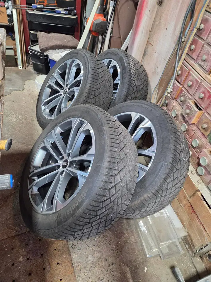 Audi Q7 - Image 11