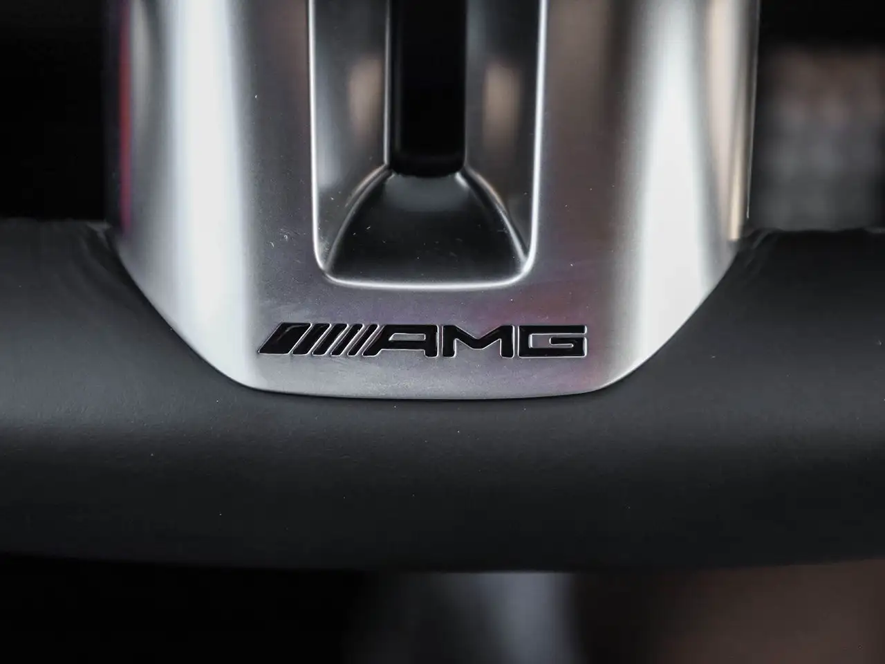 Mercedes-Benz GLE - Image 29