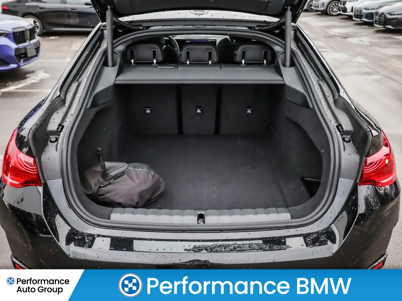 BMW i4 - Image 7