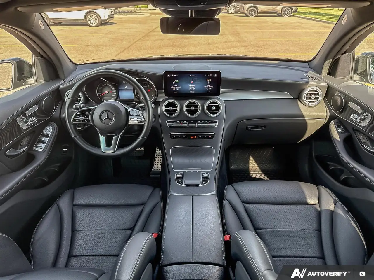 Mercedes-Benz GLC - Image 25