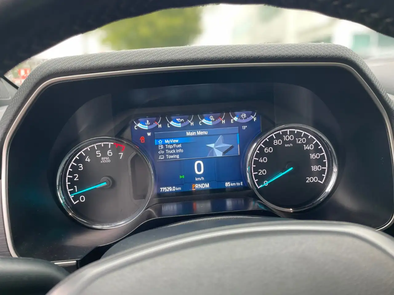 Ford F-150 - Image 22