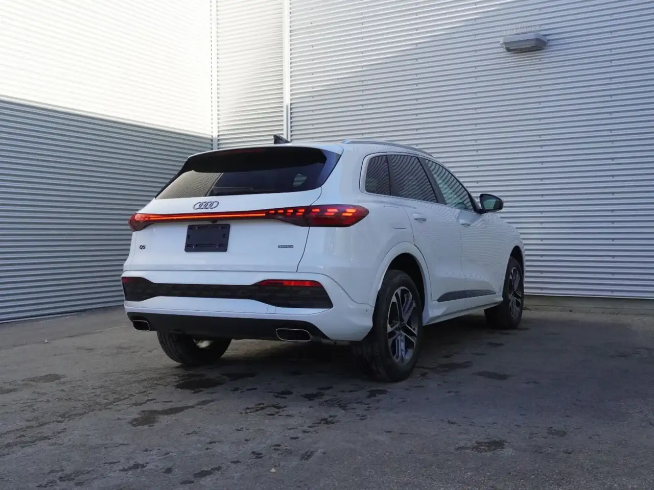 Audi Q5 - Image 9