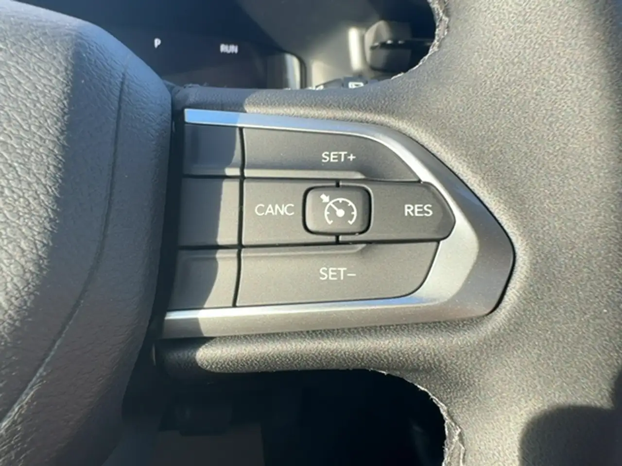 Jeep Compass - Image 25