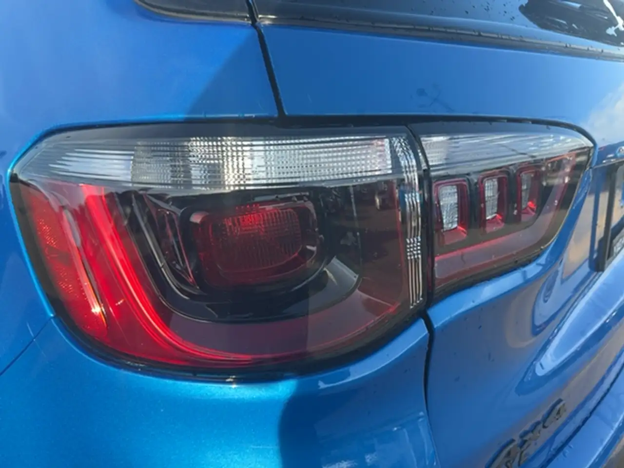 Jeep Compass - Image 13