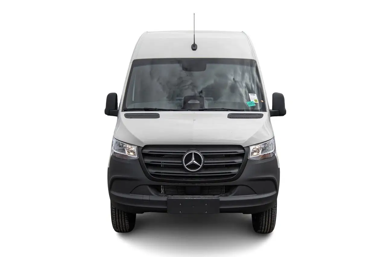 Mercedes-Benz Sprinter 2500 - Image 2