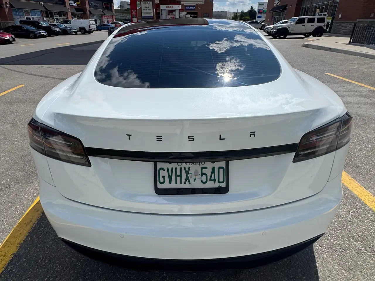 Tesla Model S - Image 4