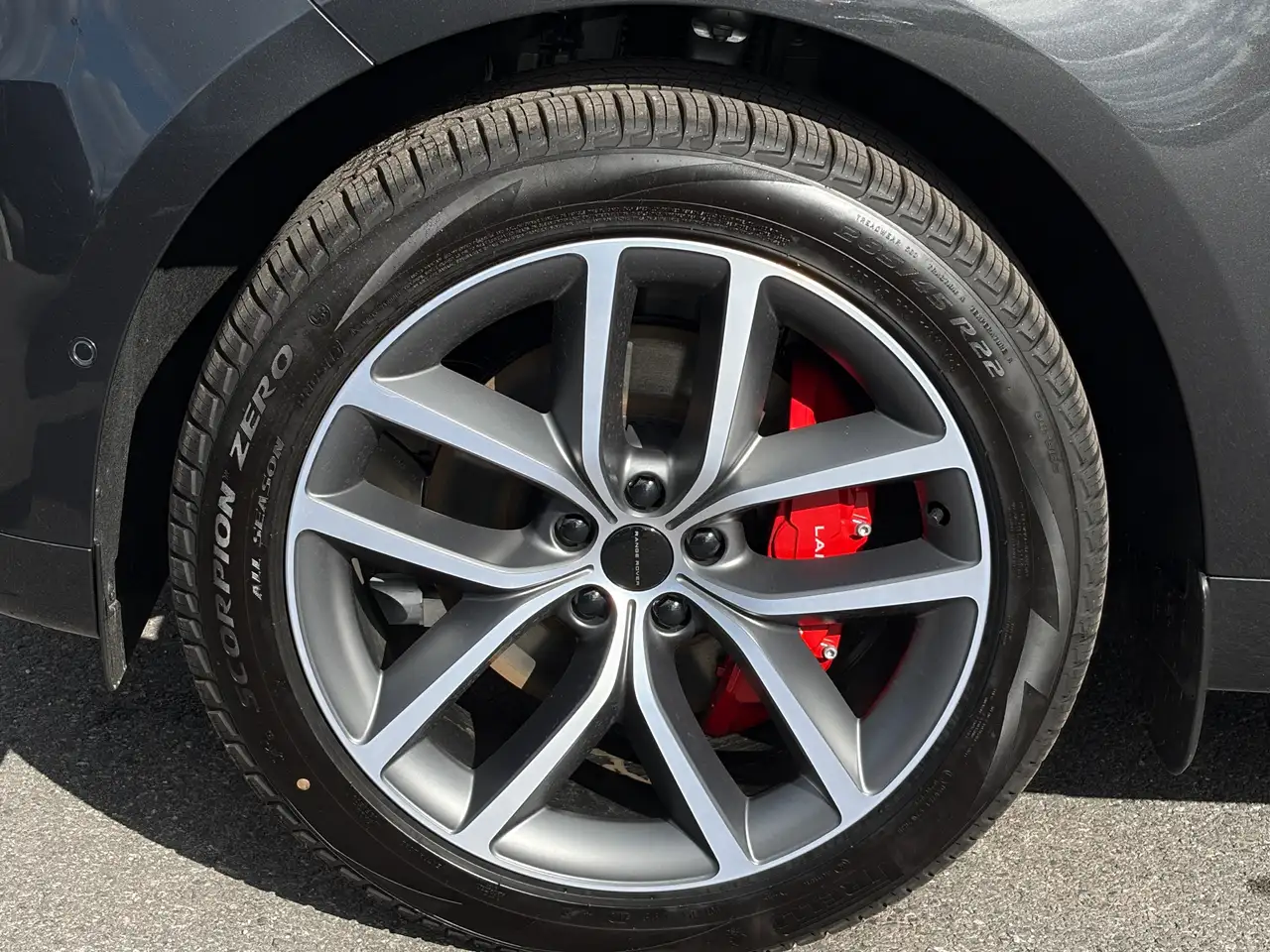 Land Rover Range Rover Sport - Image 10