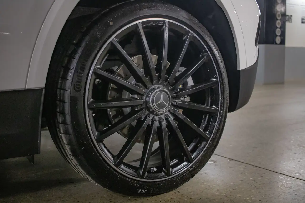 Mercedes-Benz GLA - Image 8
