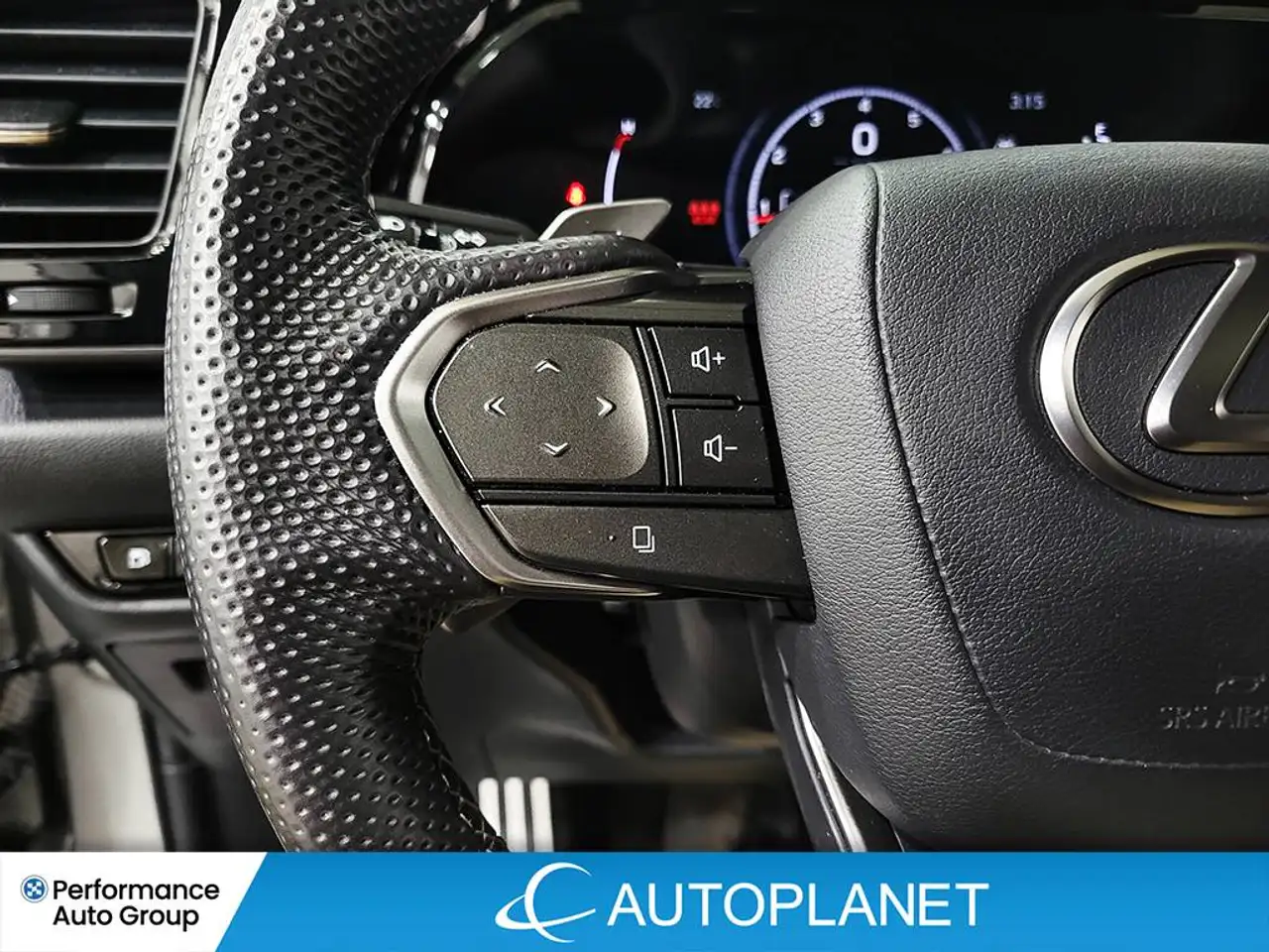 Lexus NX - Image 27